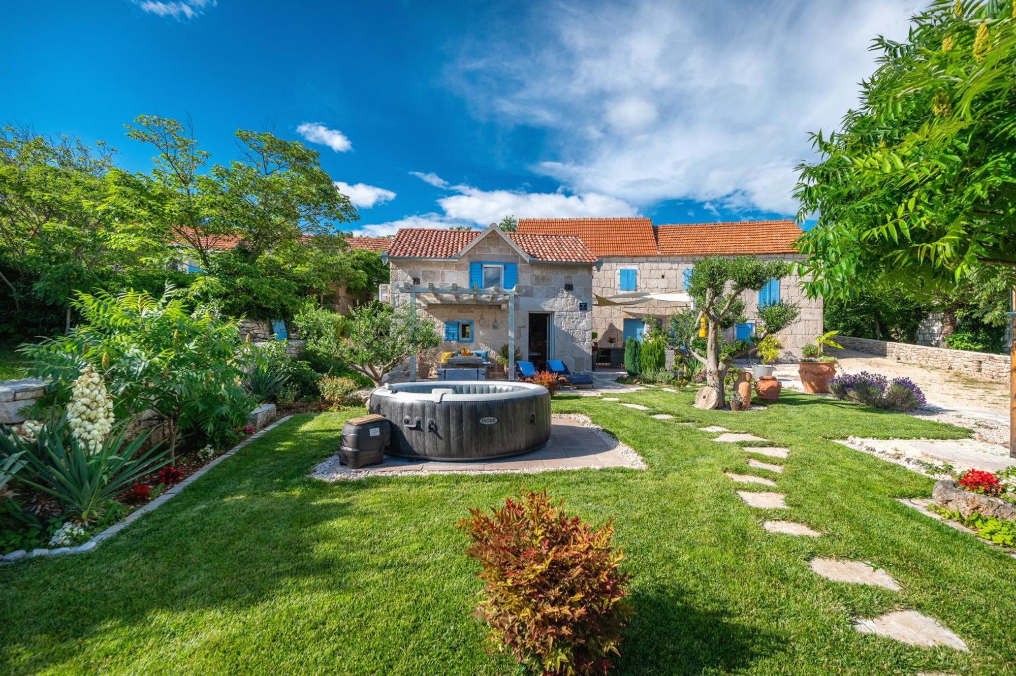 Rustical Holiday Resort Olea Imotski Exterior photo